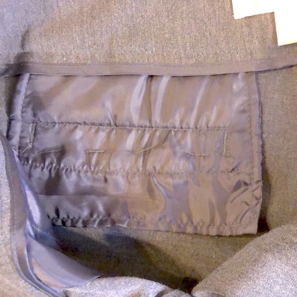 SOLD. Michael Kors Dress Pants     Excellent Condition - Picture 7 of 8